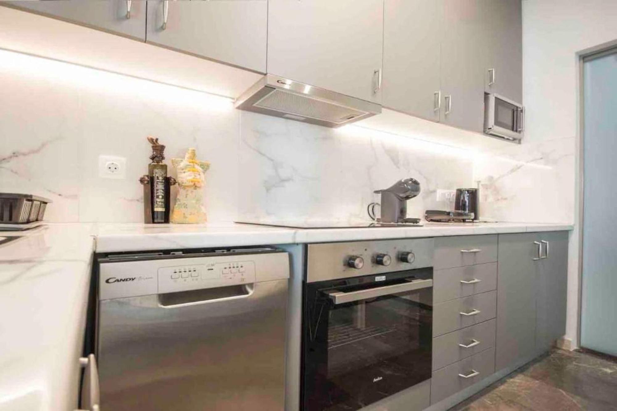 Alkuoni Lux Flat At Pfaliro 아테네 외부 사진